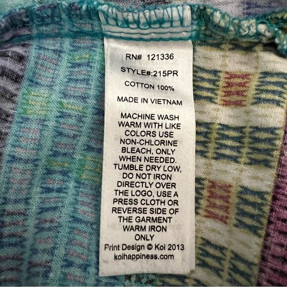 koi by Kathy Peterson Scrub Top | Women’s Size XS - Picture 4 of 6